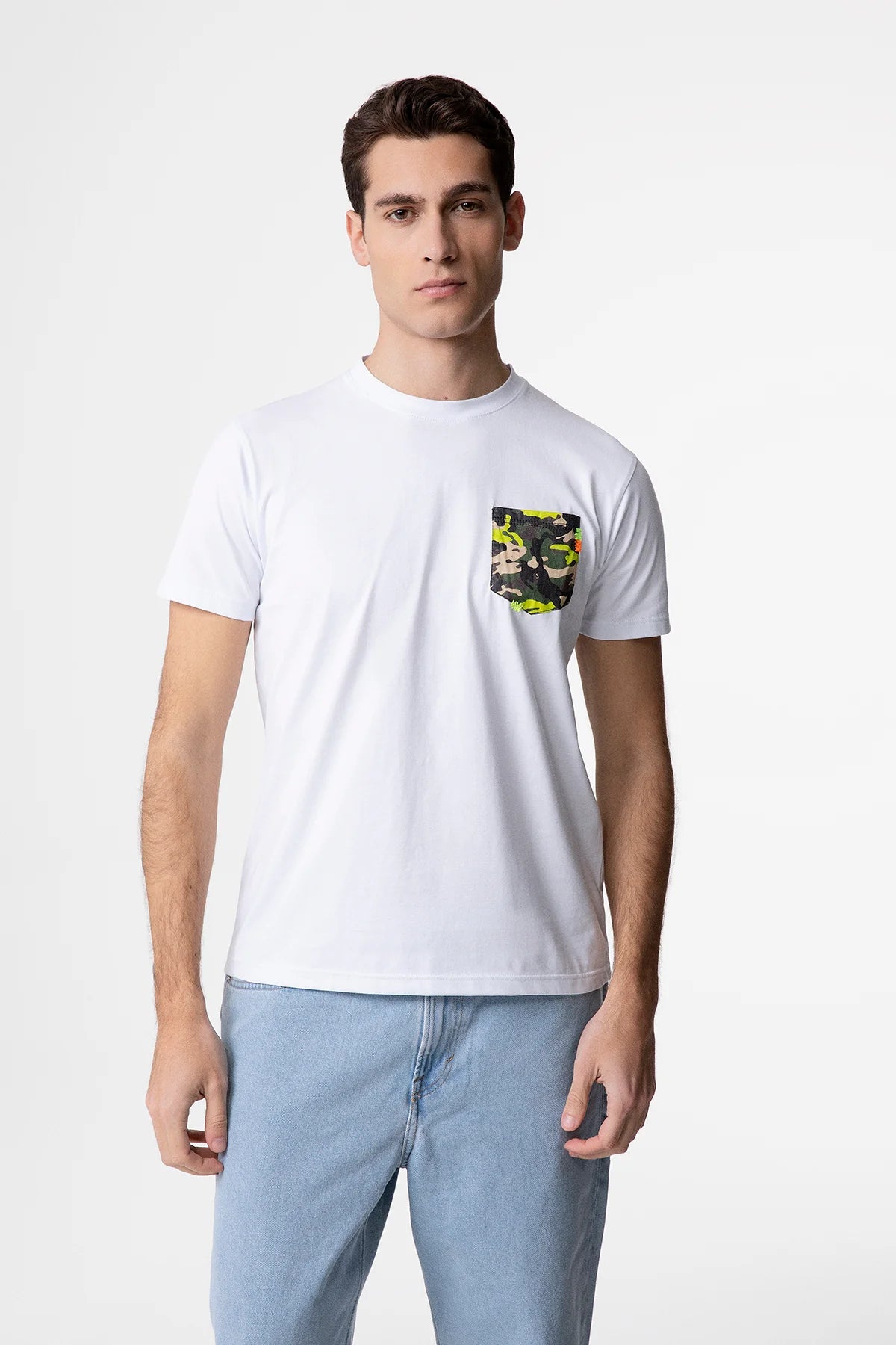 T-SHIRT SUPERCULTURE